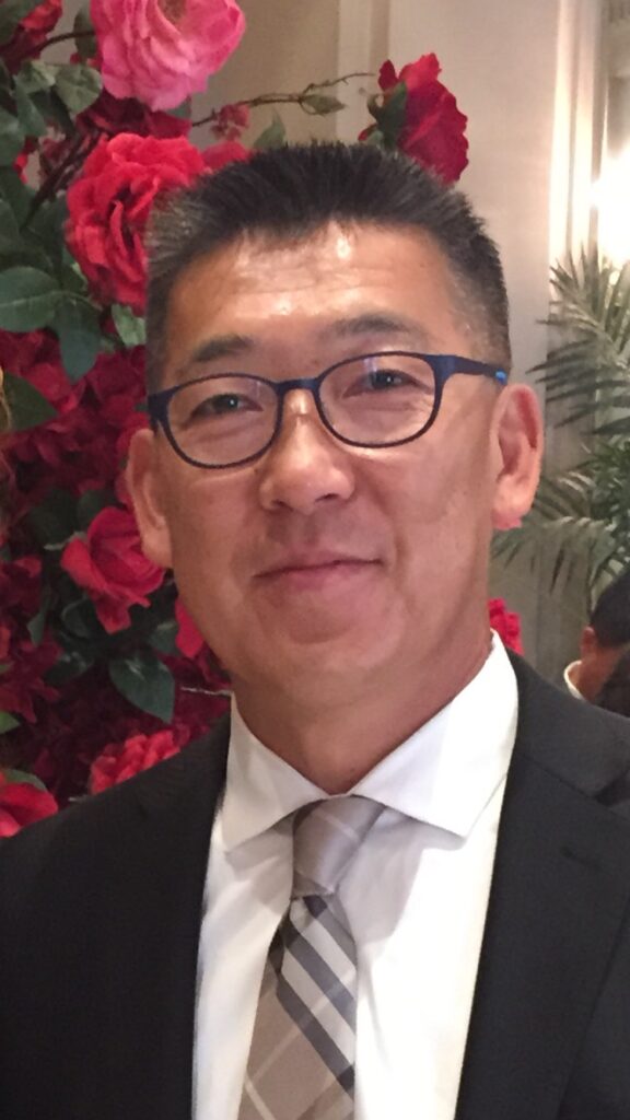 Andrew ho Lee