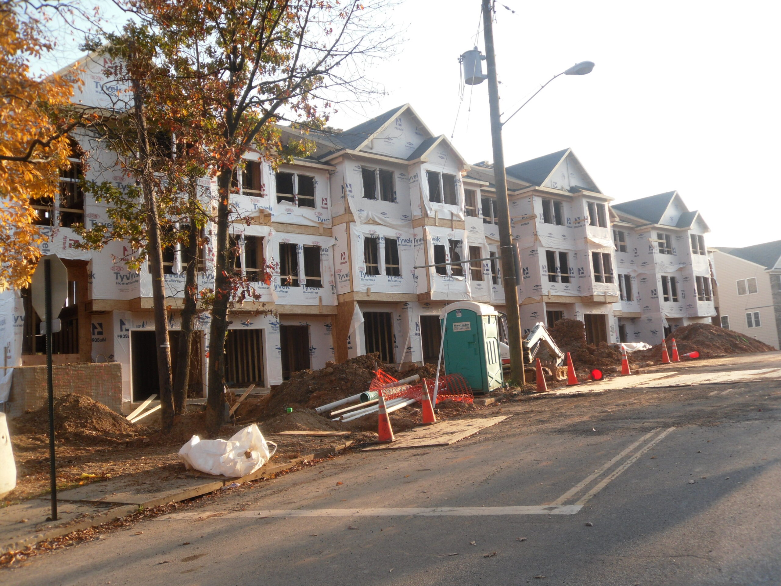 AHL commercial project